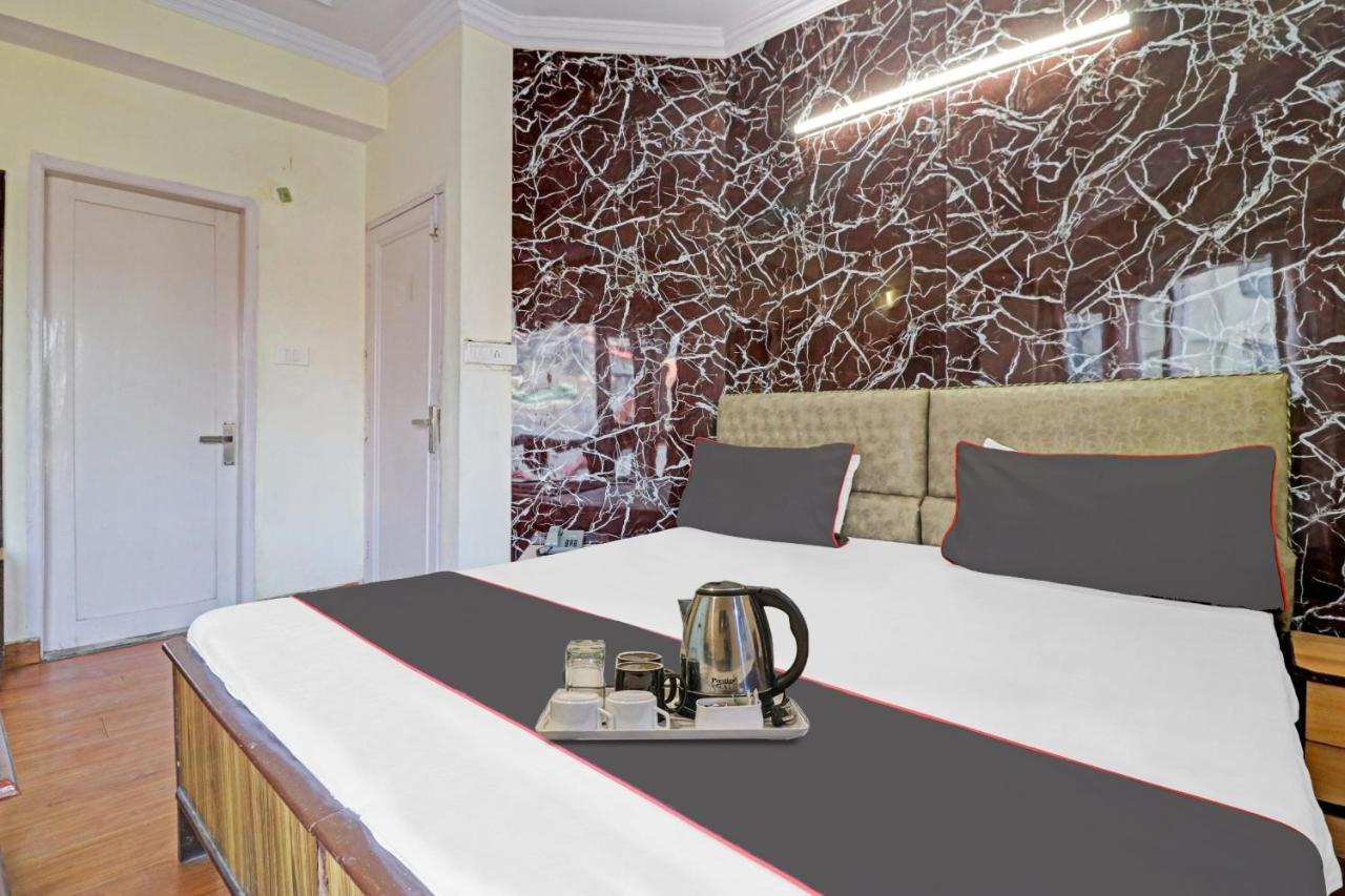 Capital O 88790 Traditional Hotel Himani Σίμλα Εξωτερικό φωτογραφία